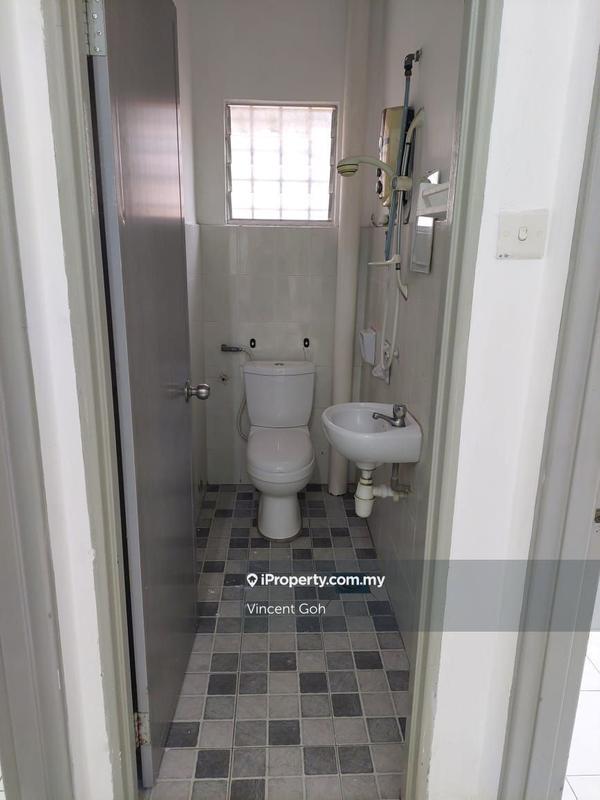 Rumah Teres 2-Tingkat untuk Dijual di Taman Lestari Putra, Seri Kembangan oleh Vincent Goh - iProperty.com.my