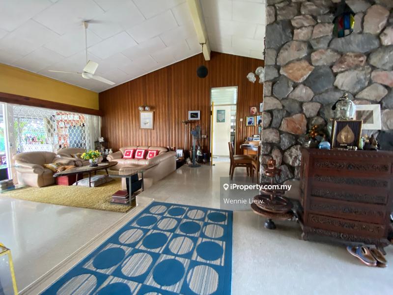 Bungalow House for Sale in Bukit Gasing, Petaling Jaya by Wennie Liew - iProperty.com.my