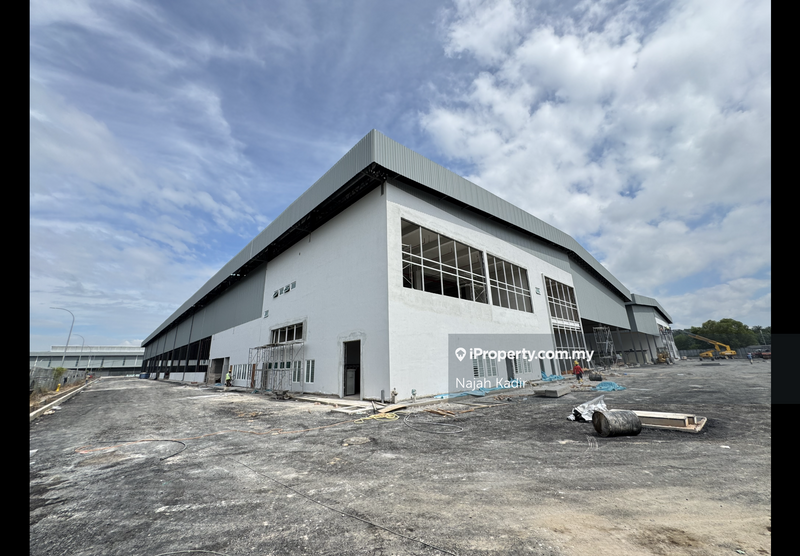 Kilang Terpisah untuk Dijual di Bandar Baru Enstek, Bandar Enstek oleh Najah Kadir - iProperty.com.my
