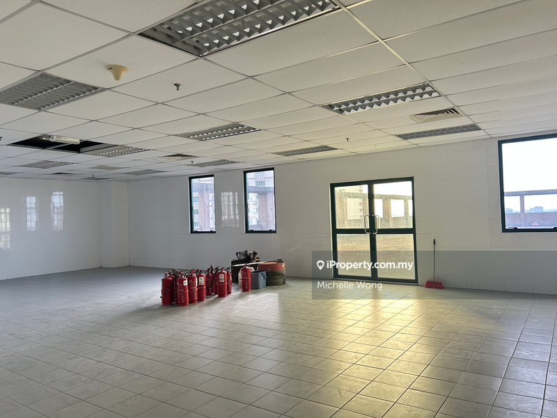 Pejabat untuk Disewa di Menara Zurich Office Tower, Johor Bahru oleh Michelle Wong - iProperty.com.my