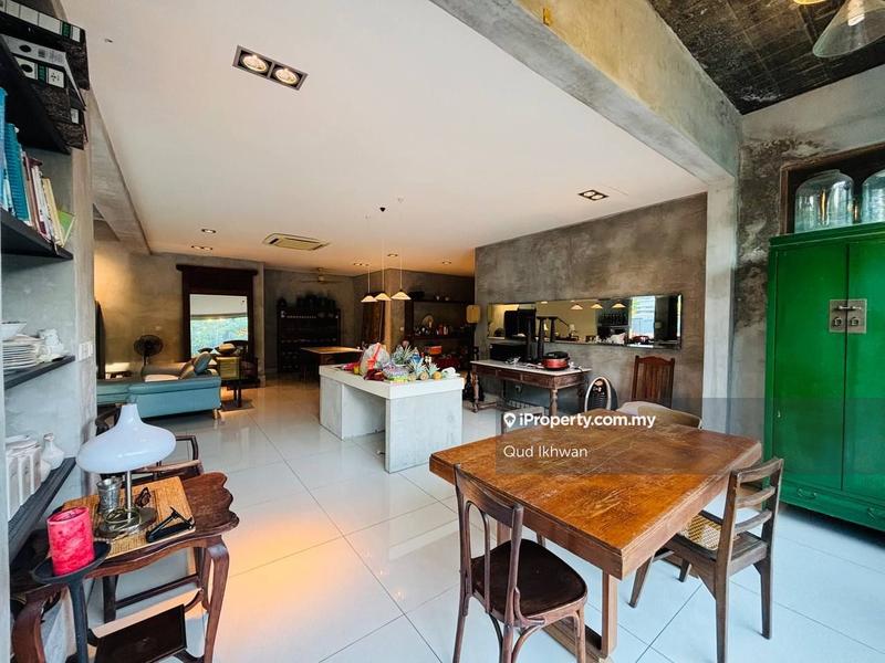 Rumah Berangkai 2 Tingkat untuk Dijual di Perdana Lakeview East, Cyberjaya oleh Qud Ikhwan - iProperty.com.my