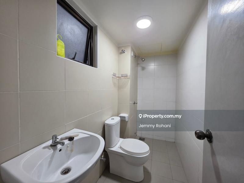 Townhouse for Rent in Labu, Negeri Sembilan by Jemmy Rohani - Bathroom - iProperty.com.my