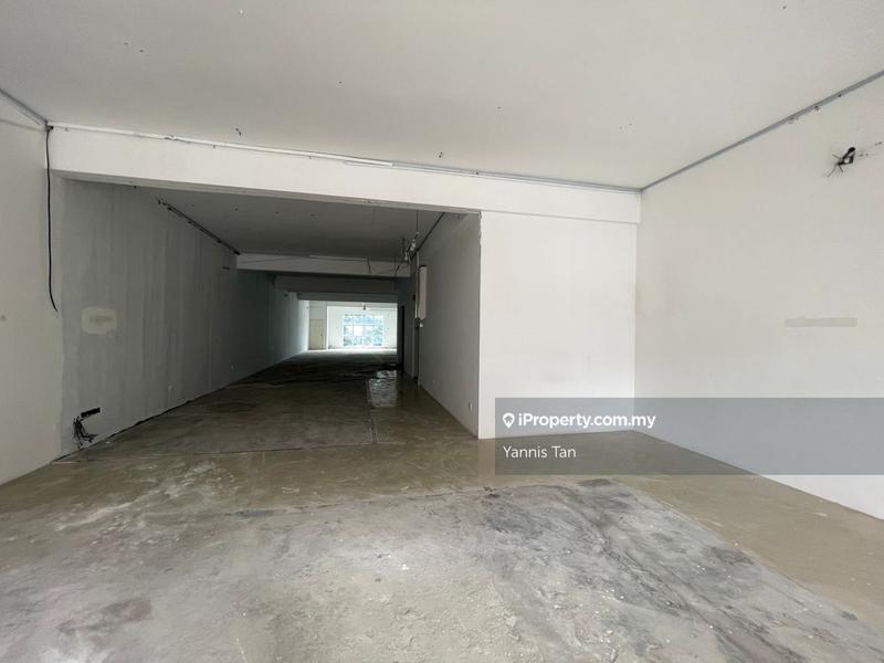 For Rent - Jalan Radin Bagus Mainroad First Floor