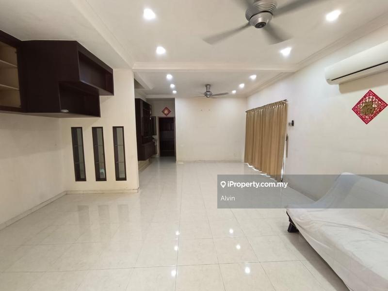 Rumah Teres 2-Tingkat untuk Dijual di Taman Enggang Gangsa Durian Tunggal, Batu Berendam oleh Alvin - iProperty.com.my