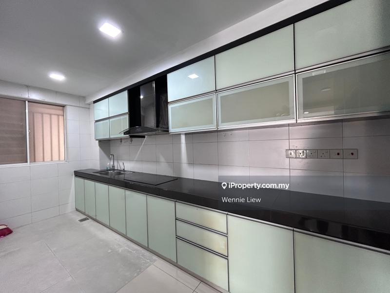 Condominium for Sale in Cova Suites by Wennie Liew - iProperty.com.my