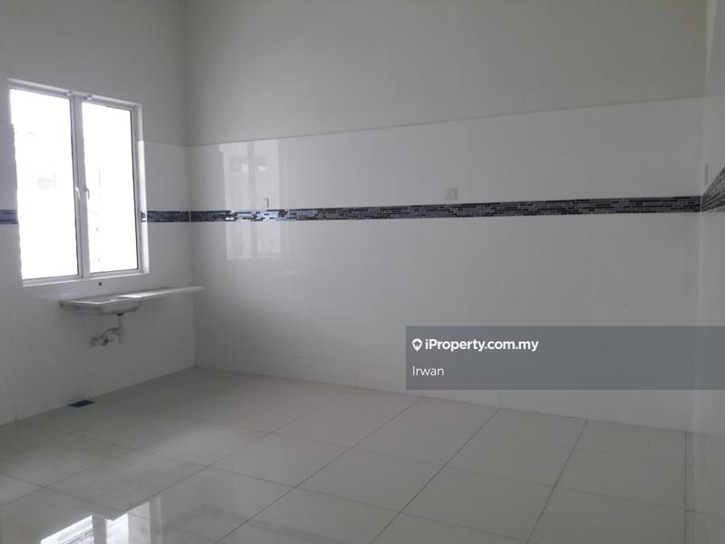 2-storey Terraced House for Sale in Marbella, D'Kayangan, Seksyen 13 Shah Alam, Shah Alam by Irwan Affandi - iProperty.com.my