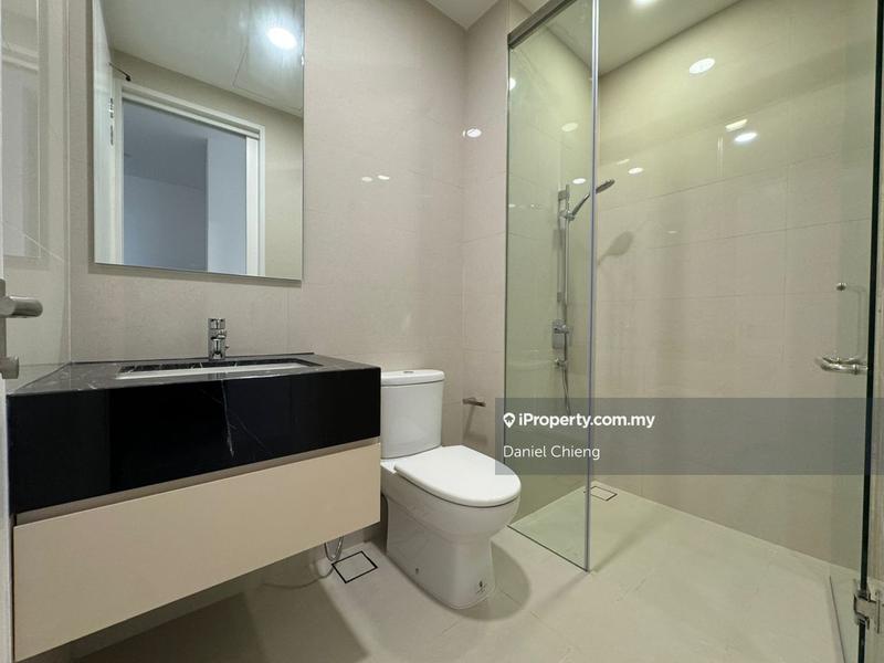 For Sale - Pavilion Ceylon Hill