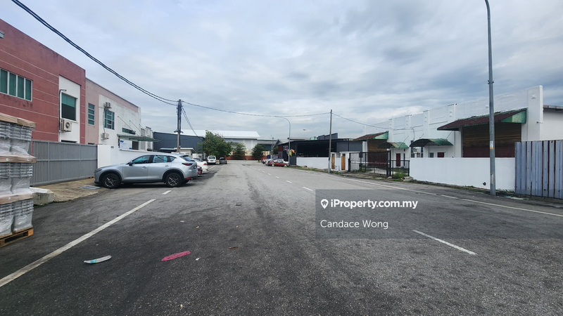 Semi-D Kilang untuk Dijual di Kawasan Perusahaan Nilai 3, Nilai oleh Candace Wong - iProperty.com.my