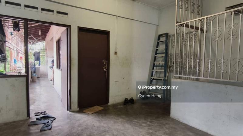 Kedai untuk Dijual di Taman Johor Jaya, Johor Bahru oleh Gyden Heng - iProperty.com.my