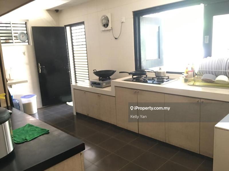 Rumah Berkembar untuk Dijual di Ulu Kelang, Selangor oleh Kelly Yan Kai Lit - iProperty.com.my
