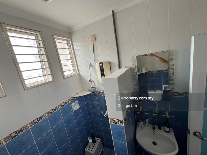 2.5-storey Terraced House for Sale in Taman Bukit Serdang, Seri Kembangan by George Lim - iProperty.com.my