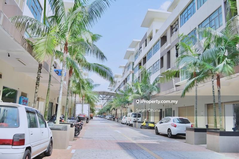 For Sale - End Lot 3 Storeys CBD 2 Perdana 2