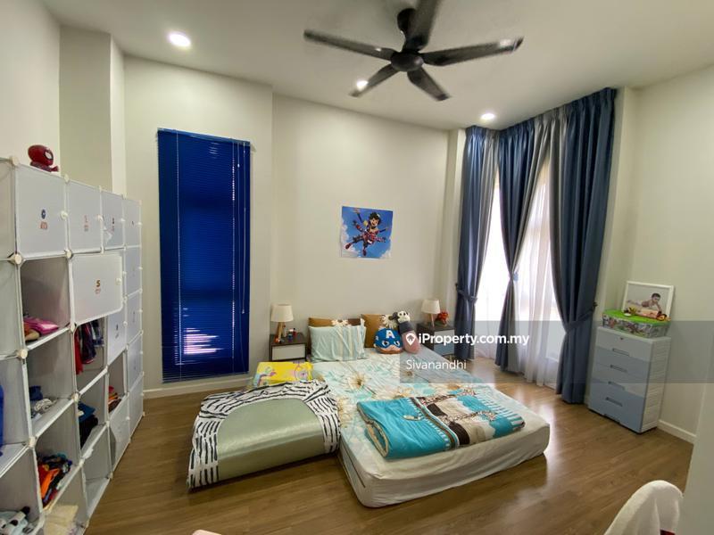 Rumah Berkembar untuk Dijual di Kota Kemuning, Shah Alam oleh Sivanandhi - iProperty.com.my