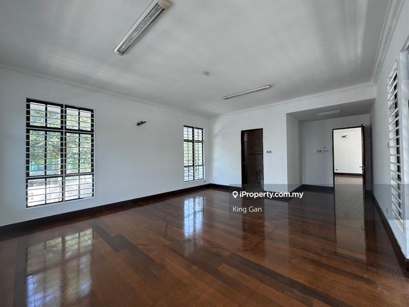 Rumah Berkembar untuk Dijual di Bandar Kinrara Seksyen 6, Bandar Kinrara oleh King Gan - iProperty.com.my