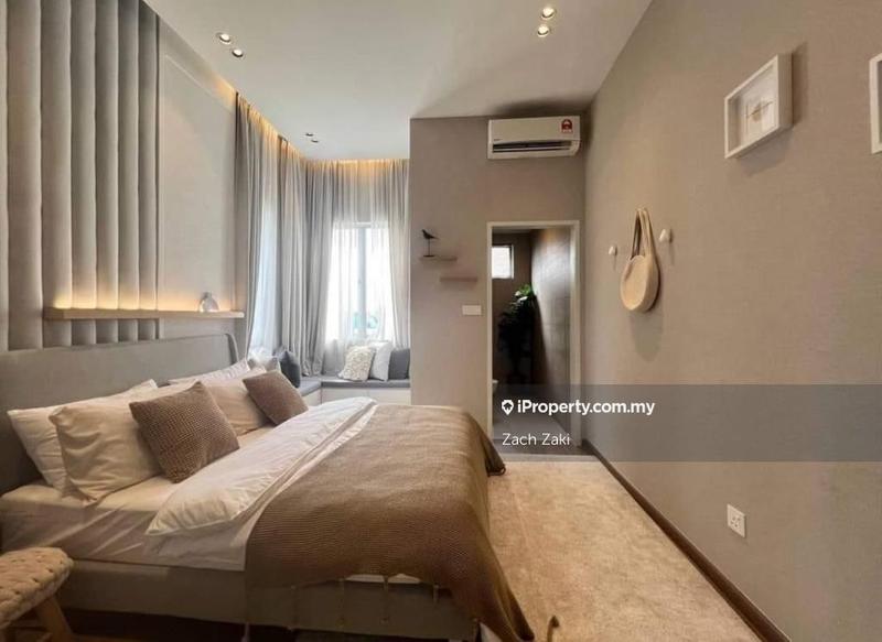 Rumah Berangkai 2 Tingkat untuk Dijual di Aurora Residence, Cyberjaya oleh Zach Zaki - iProperty.com.my
