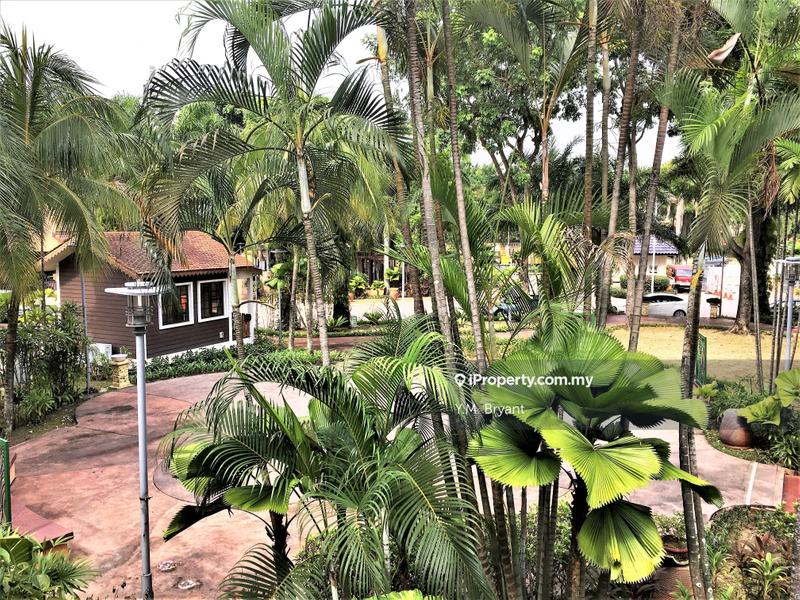 Rumah Berkembar untuk Dijual di Ara Damansara, Selangor oleh Bryant Be - iProperty.com.my
