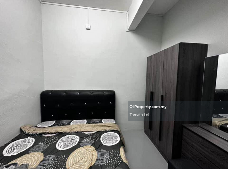 For Rent - Larkin Perdana