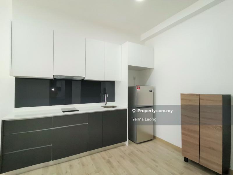 Kediaman Servis untuk Dijual di Emporis oleh Yenna Leong - iProperty.com.my