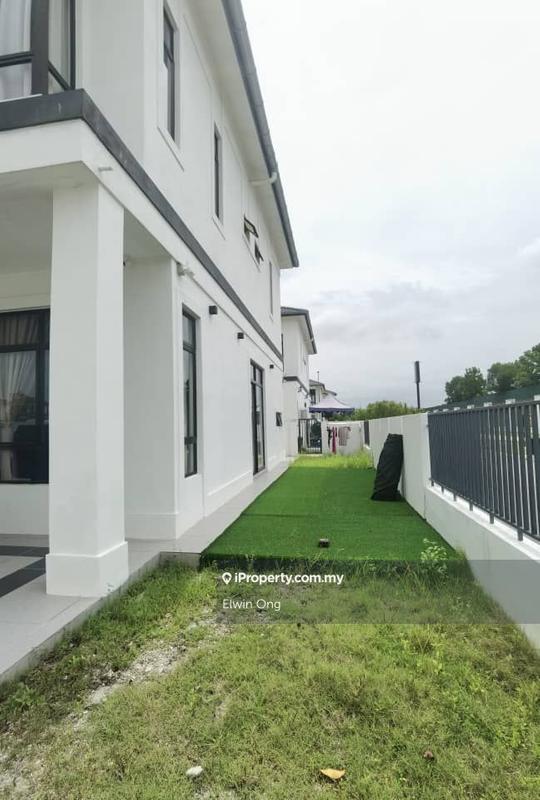 Rumah Teres 2-Tingkat untuk Dijual di [End Lot] Eco Graham Garden Bandar Puncak Alam, Puncak Alam oleh Elwin Ong - iProperty.com.my