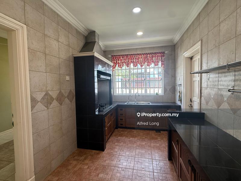 Banglo untuk Dijual di Taman Equine, Seri Kembangan oleh Alfred Long - iProperty.com.my