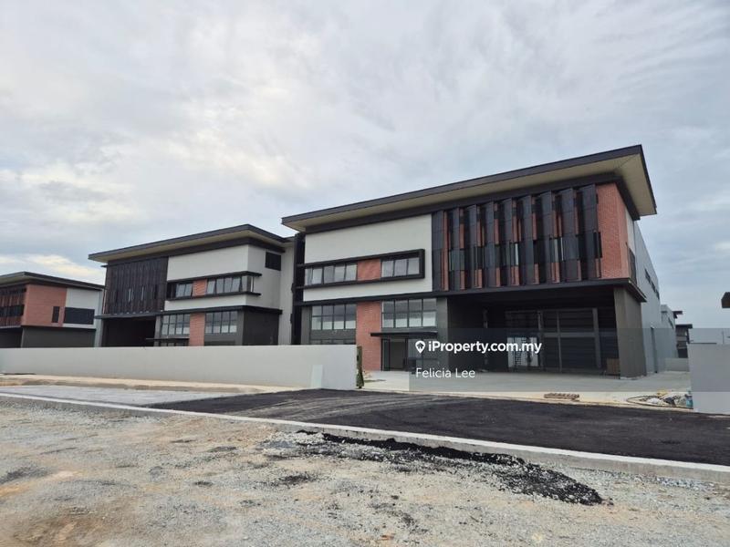 Detached Factory untuk Disewa di Elmina, Shah Alam oleh Felicia Lee - iProperty.com.my