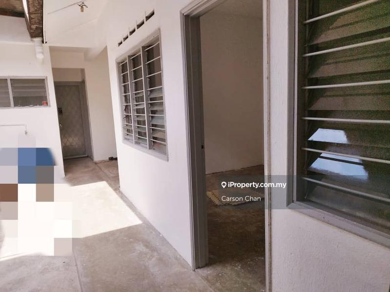 For Rent - (2nd Flr & Face Main Road) Jalan Bunga Tanjung, Taman Putra, Taman Muda