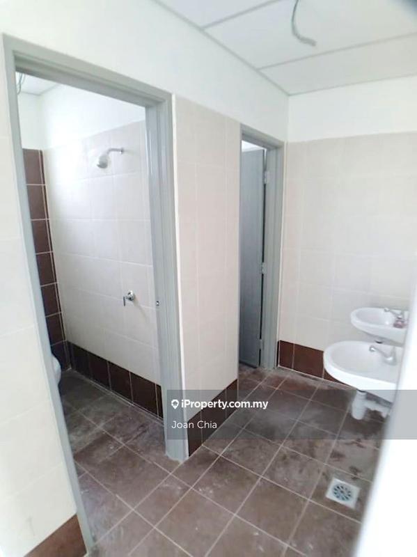 Shop-Office for Sale in Pekan Nenas, Johor by Joan Chia - iProperty.com.my