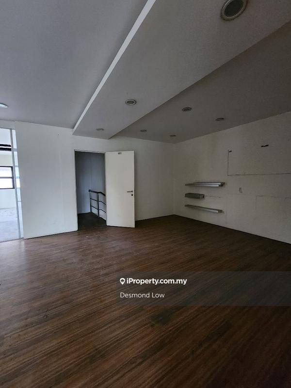 Commercial Semi-D for Rent in Opposite Chinese Swimming Club, Tanjung Bungah by Desmond Low - iProperty.com.my