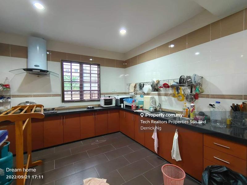 Rumah Berkembar untuk Dijual di Desa Jelita, Batu Maung oleh Derrick Ng - iProperty.com.my