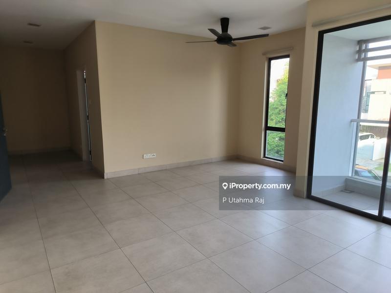 Rumah Berkembar untuk Dijual di 4akpx, Shah Alam oleh P Utahma Raj - iProperty.com.my