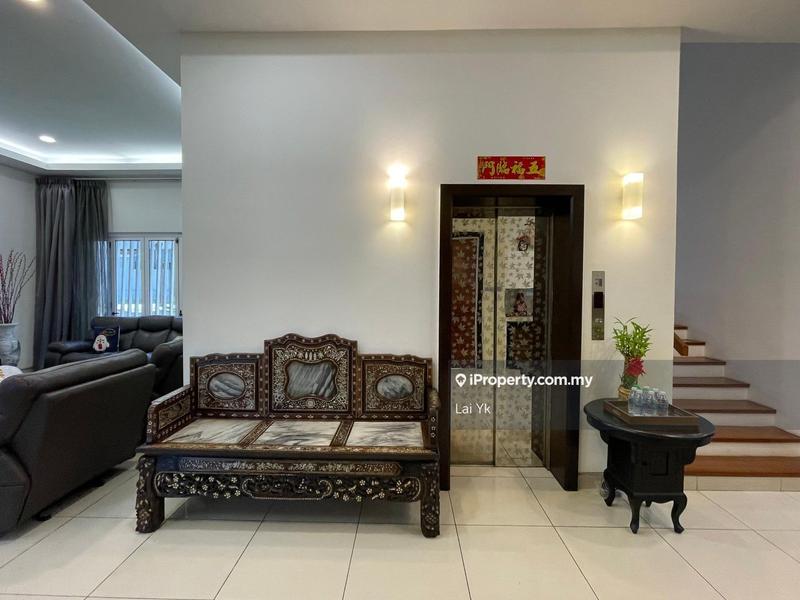 3-storey Terraced House for Sale in Temasya Glenmarie, Glenmarie by Lai Yk - iProperty.com.my