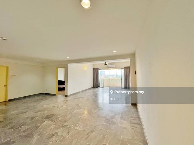 For Rent - Villa Flora