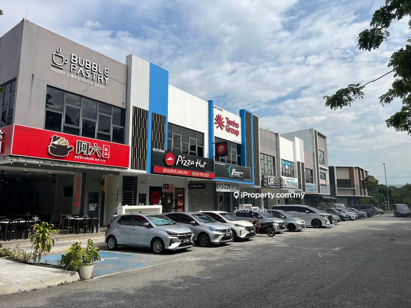 For Sale - Jade hill Kajang Main road 23x75 Endlot shop for sales