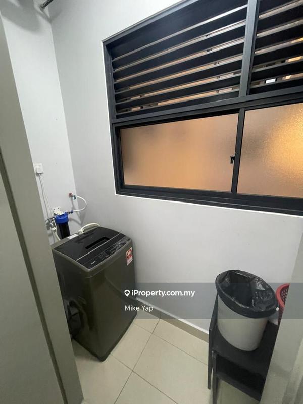 For Sale - M Vertica