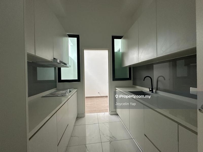 Residensi Servis untuk Dijual di Cubic Botanical oleh Joycelin Yap - iProperty.com.my
