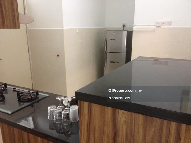 Kondominium untuk Dijual di Bayan Villa, Seri Kembangan oleh NK Lew - Kitchen - iProperty.com.my
