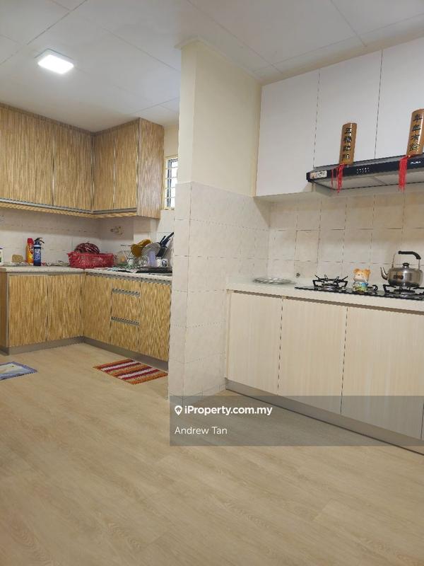 For Sale - La Vista Condominiums