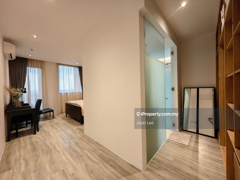 For Sale - Lumi Tropicana