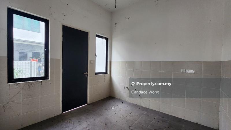 Rumah Berkembar untuk Dijual di Taman Villa Perdana, Kajang oleh Candace Wong - iProperty.com.my