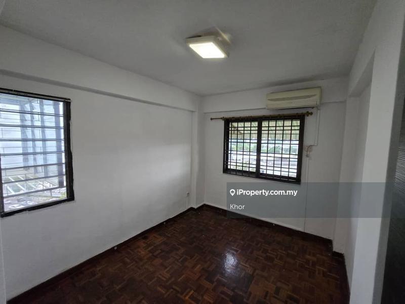 Flat for Sale in Jalan Tengah by Khor - iProperty.com.my