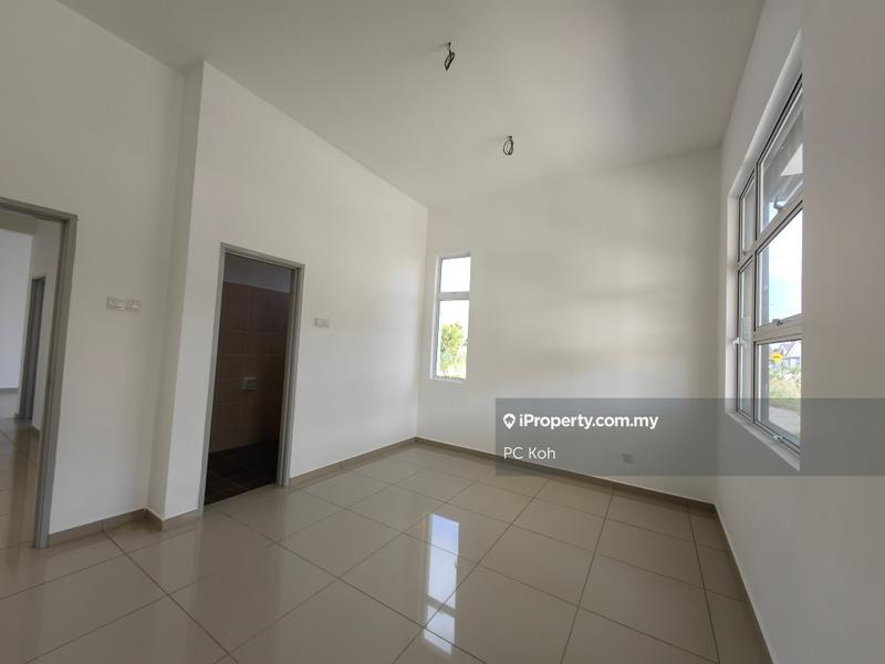 Semi-Detached House for Sale in Taman Seri Merlimau, Merlimau by PC Koh - iProperty.com.my