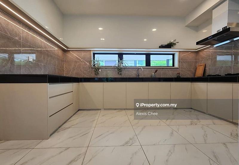 Bungalow House for Sale in Hilltop Mansions, Meru Valley Golf Resort, Ipoh by Alexis Chee - iProperty.com.my