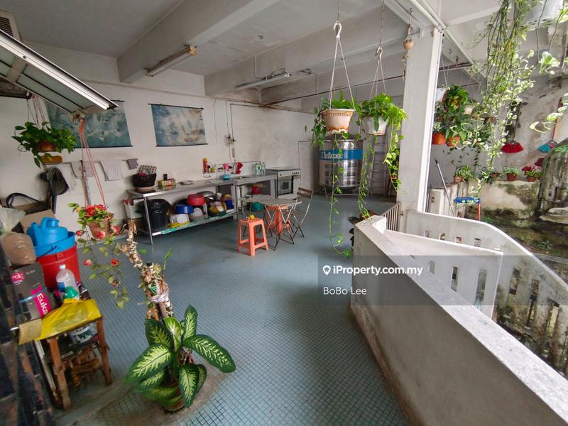 Semi-Detached House for Sale in Taman Overseas Union (Taman Oug), Jalan Klang Lama (Old Klang Road) by BoBo Lee - iProperty.com.my