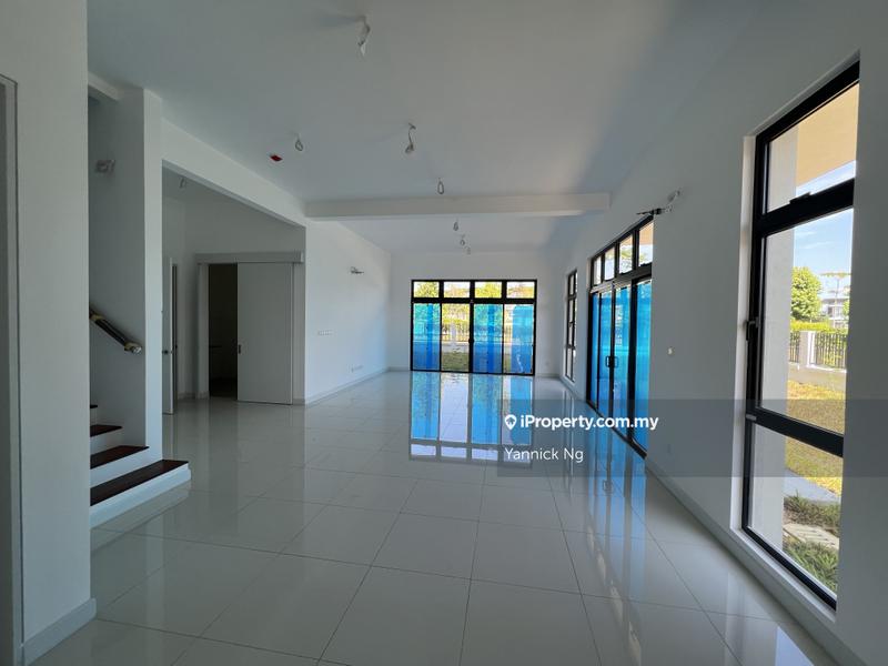 Rumah Berkembar untuk Dijual di Hampton residence, Sungai Buloh oleh Yannick Ng - iProperty.com.my