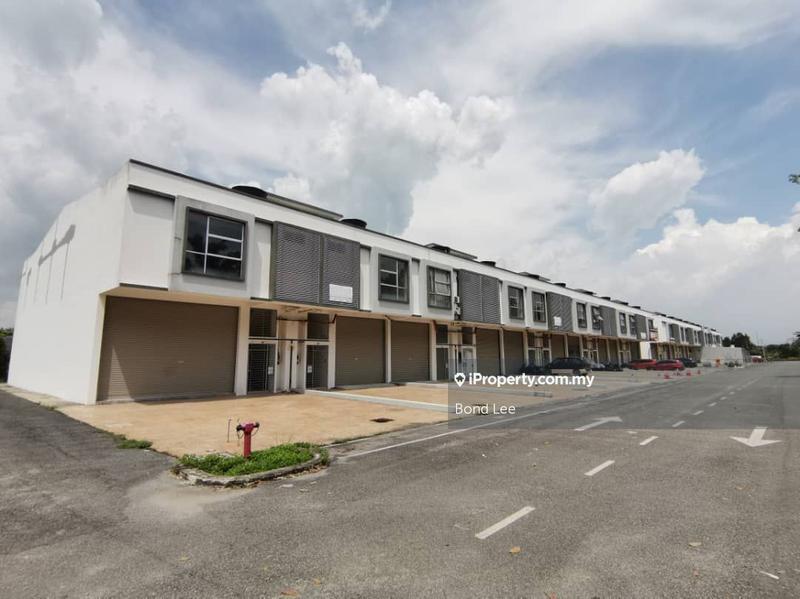 For Sale - ( Endlot ) IJOK Taman Harmoni One and half Storey Factory For Sale