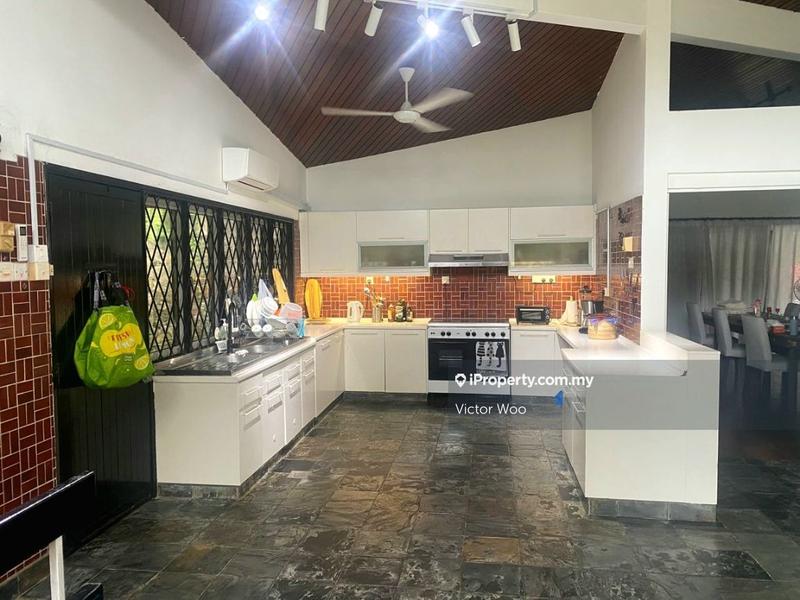 Bungalow House for Sale in Ukay Heights, Ampang by Victor Woo - iProperty.com.my