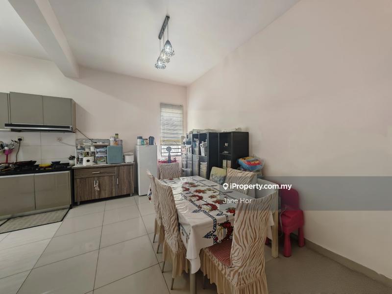 Townhouse for Sale in 16 Sierra, Puchong by Jane Hor - iProperty.com.my