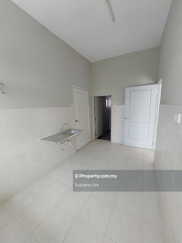 Rumah Berkembar untuk Dijual di Taman Bukit Jambul, Bukit Jambul oleh Suzzane Lee - iProperty.com.my