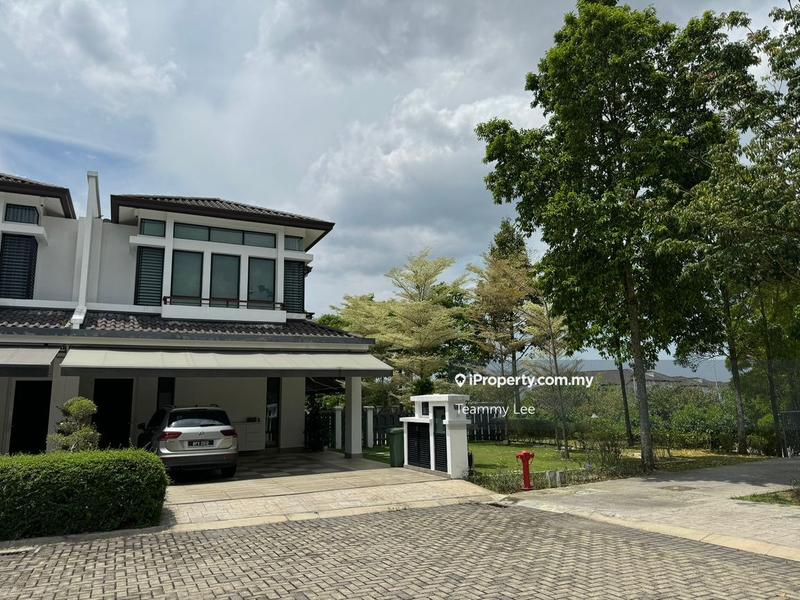 Rumah Berkembar untuk Dijual di Eco Majestic, Semenyih oleh Teammy Lee - iProperty.com.my