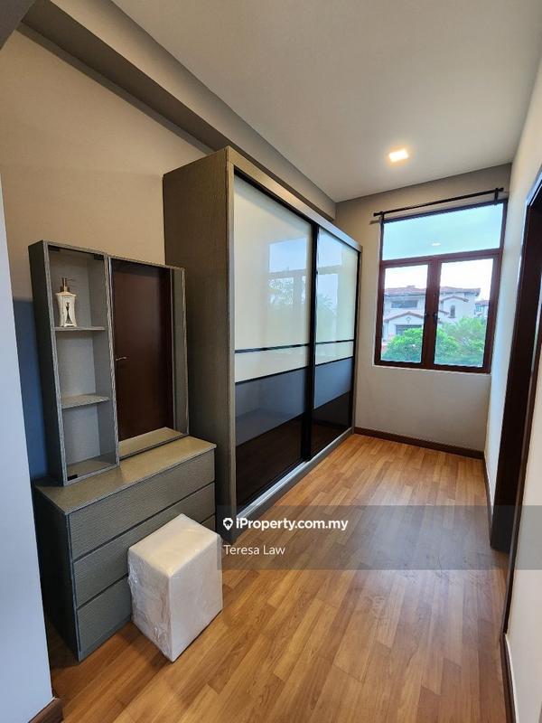 Rumah Berangkai 2.5 Tingkat untuk Disewa di Diamond city, Semenyih oleh Teresa Law - iProperty.com.my